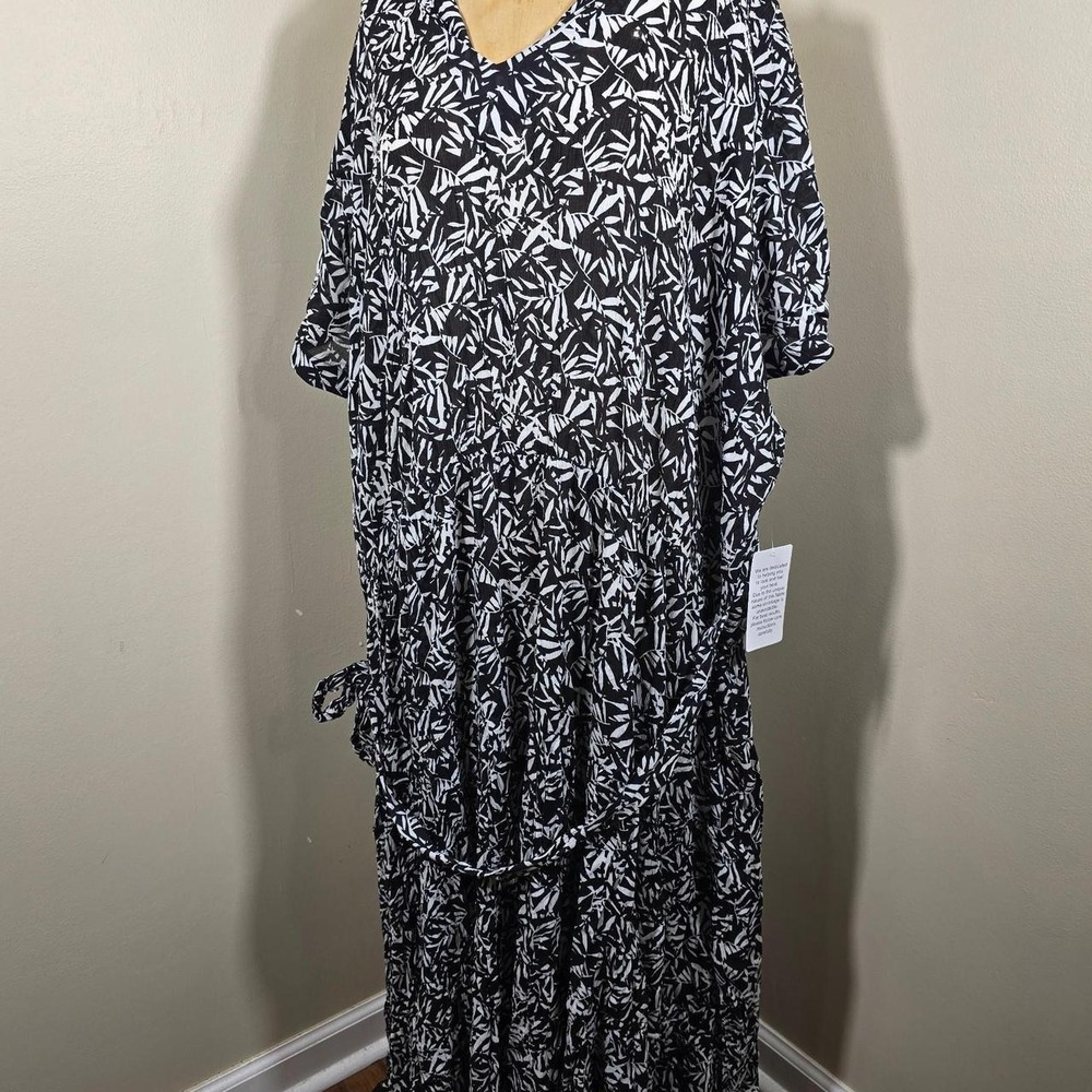 Woman Within black and white maxi dress size 38W